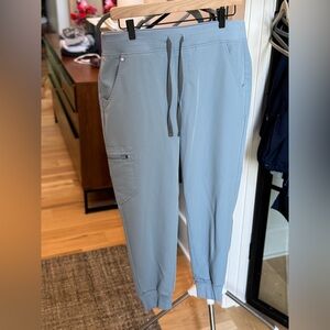 Women’s FIGS “Dusty Blue” Joggers- Medium/Petite